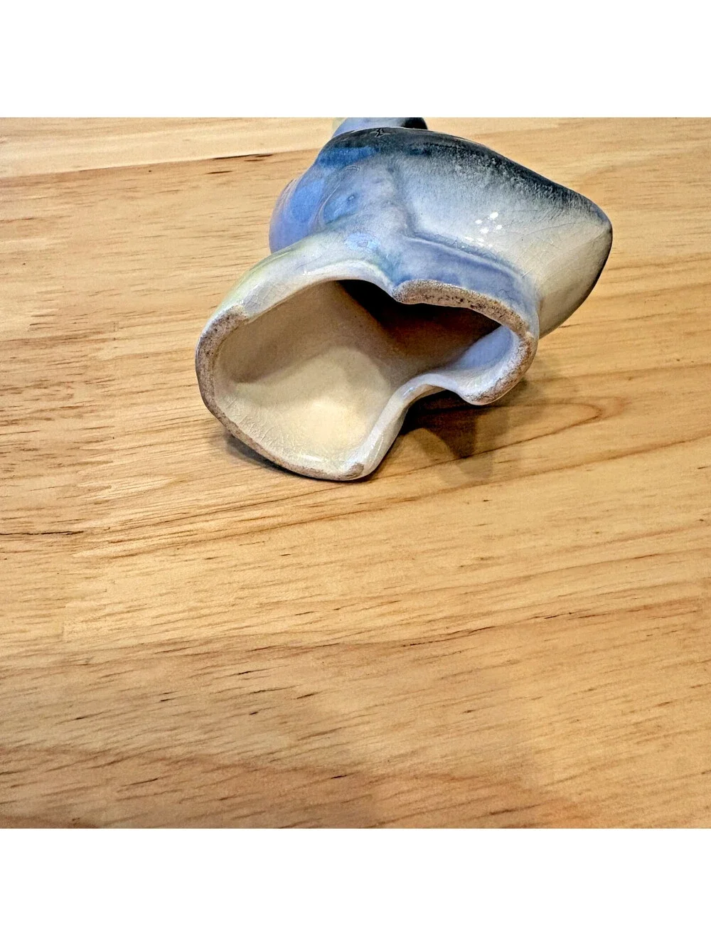 Vintage Ceramic Pie Bird Vent Blue